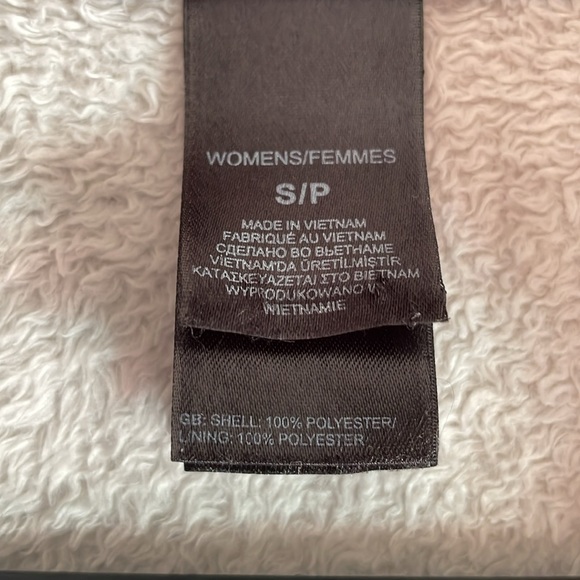 The North Face Light Gray Jacket - Picture 5 of 5